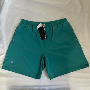 Fabletics The One Short 7”